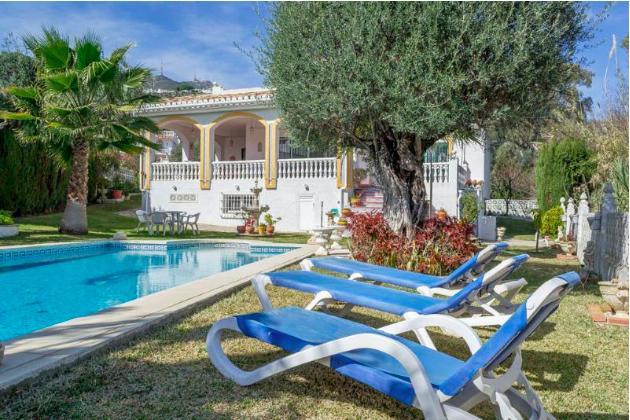 Villa Dolce Vita بينالماذينا الغرفة الصورة